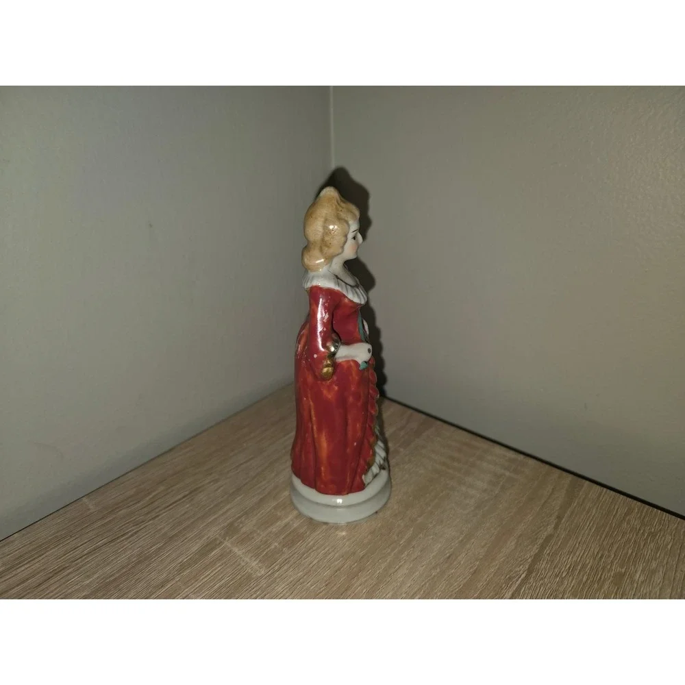 Vintage Occupied Japan Porcelain Colonial Lady Figurine‎ Red Dress Gold Trim